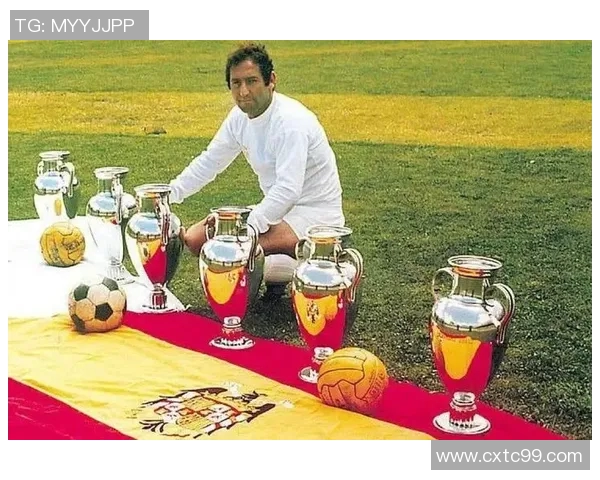 经常夺冠的足球明星背后的奋斗与荣耀故事揭秘